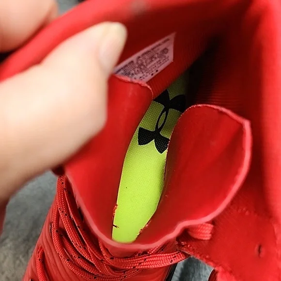 Under Armour Men's Football Cleats - Picture 13 of 13